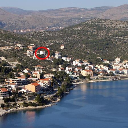 Apartments With A Parking Space Marina, Trogir - 6014 Екстер'єр фото